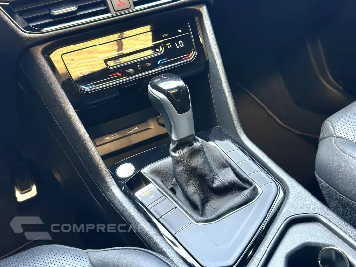 TAOS 1.4 250 TSI TOTAL FLEX HIGHLINE AUTOMÁTICO