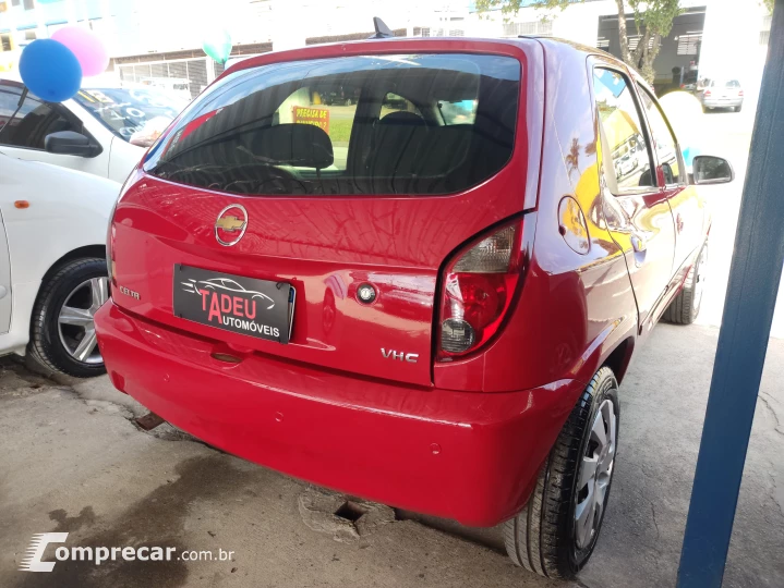 CELTA 1.0 MPFI Life 8V