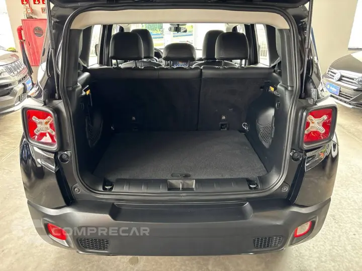 Renegade 1.8 4x2 Flex 16V Aut.