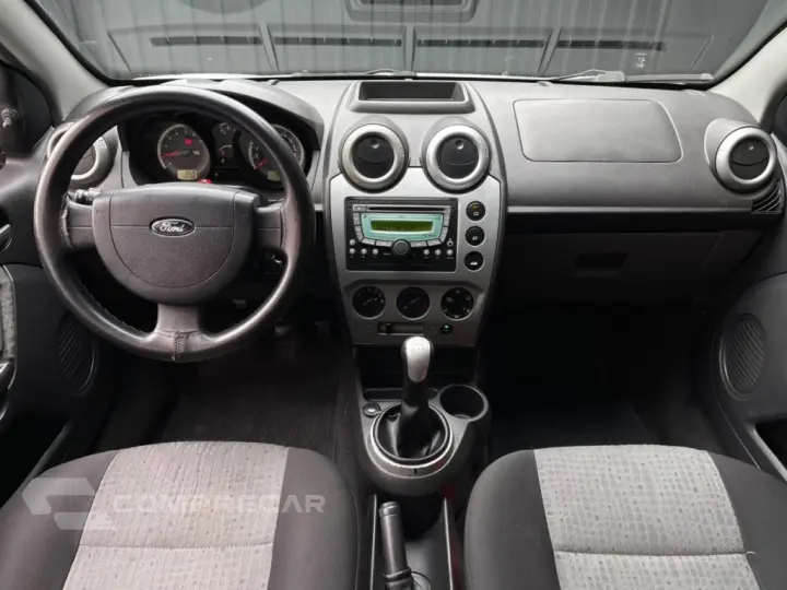 FIESTA 1.6 ROCAM SEDAN 8V FLEX 4P MANUAL
