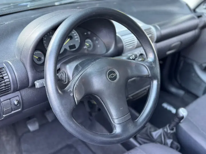 CLASSIC 1.6 MPFI Life 8V