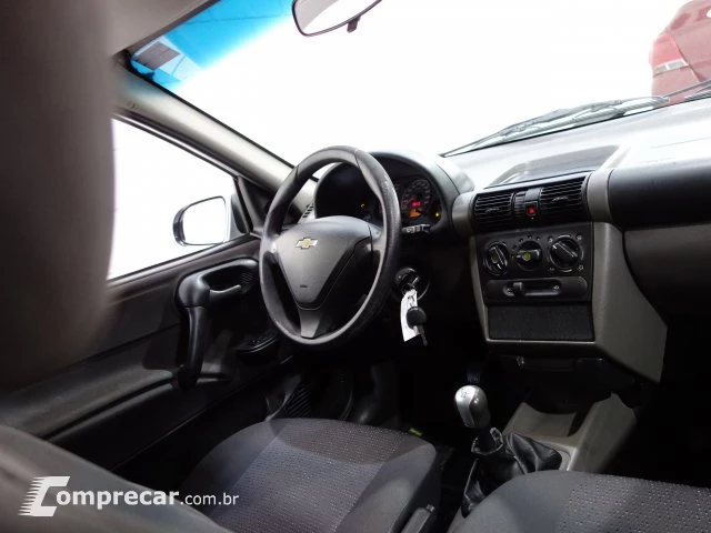 CLASSIC - 1.0 MPFI LS 8V 4P MANUAL