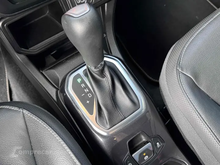 RENEGADE 1.3 T270 TURBO FLEX LONGITUDE AT6