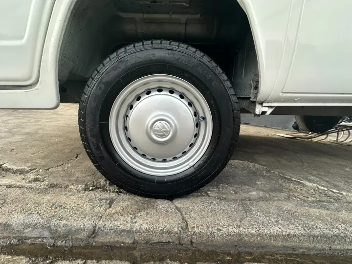 KOMBI 1.4 MI STD Escolar 8V