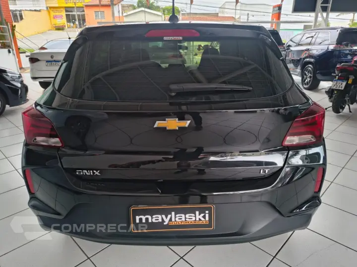 Onix Hatch 1.0 12V 4P FLEX LT