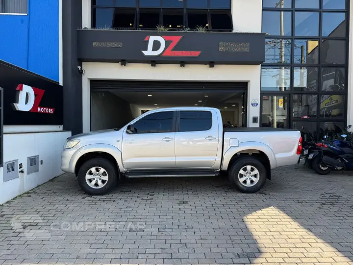 Hilux CD SR 4x2 2.7 16V/2.7 Flex Aut.