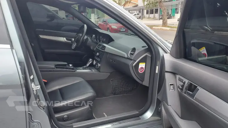 Mercedes-Benz C-250 CGI Sport 1.8 16V Aut.