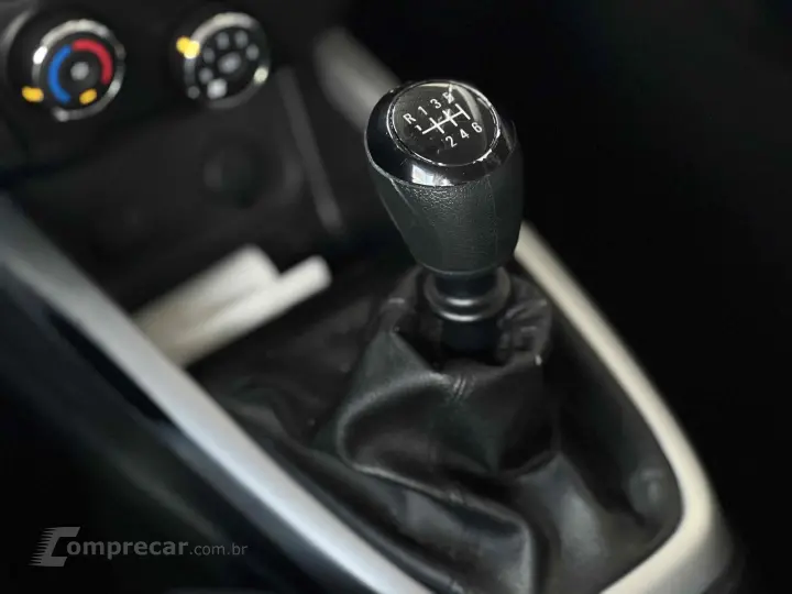 ONIX 1.4 MPFI LT 8V FLEX 4P MANUAL