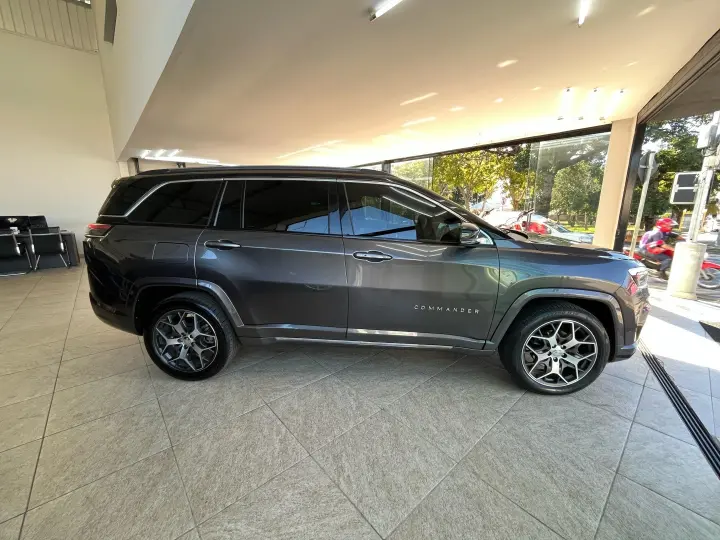 COMMANDER 1.3 T270 TURBO FLEX OVERLAND AT6