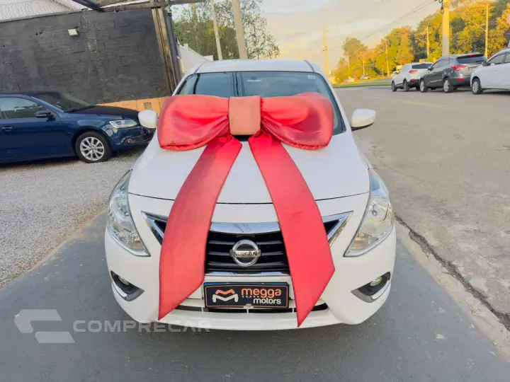 Versa Sedan 1.6 16V 4P FLEX SV