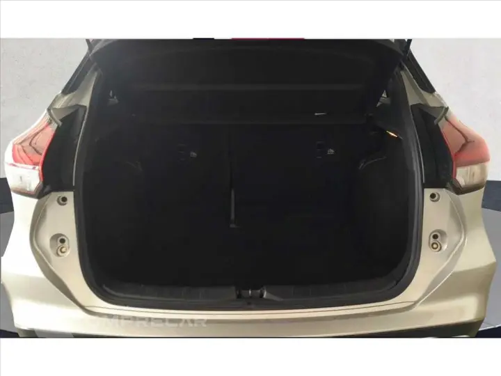 KICKS PLAY 1.6 16V FLEXSTART SENSE XTRONIC