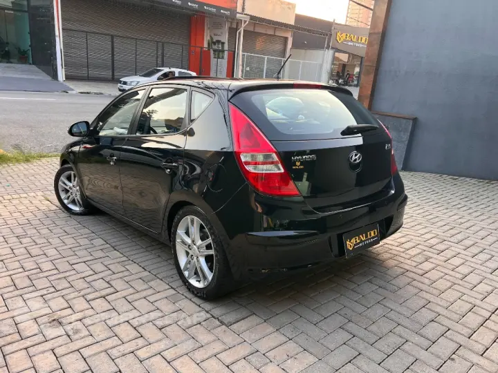 i30 2.0 16V 145cv 5p Aut.