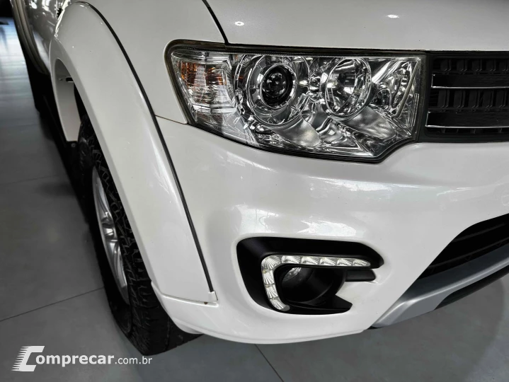 L200 TRITON 3.5 HPE 4X4 CD V6 24V FLEX 4P AUTOMÁTICO