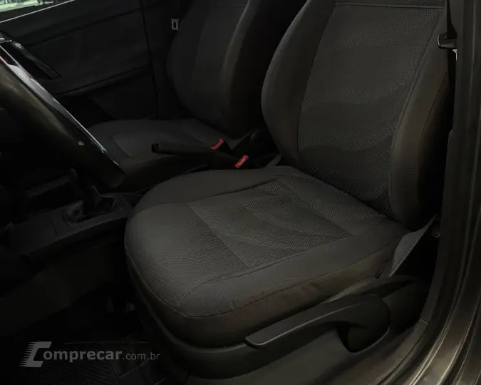 Polo Sedan 1.6 Mi Total Flex 8V 4p