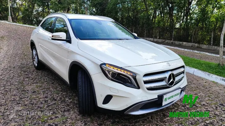 GLA 200 1.6 CGI ADVANCE 16V TURBO FLEX 4P AUTOMÁT
