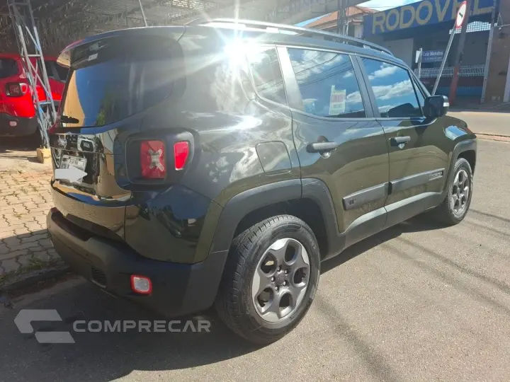 Renegade 1.8 16V Flex 4P Automático