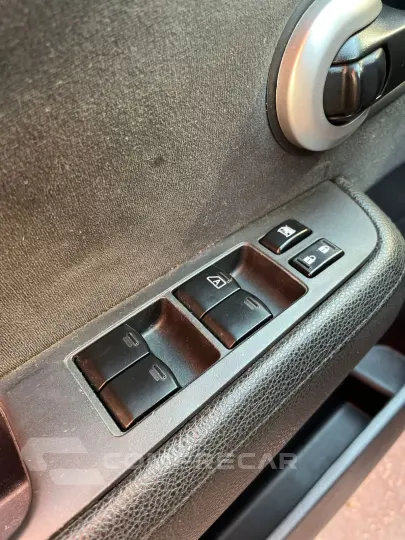 TIIDA 1.8 S 16V