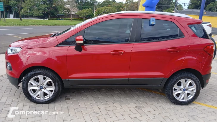 EcoSport Ecosport Titanium 2.0 16V Powershift (Flex)