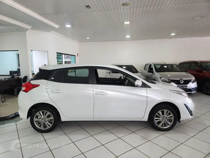 Yaris Hatch 1.5 16V 4P FLEX XL PLUS CONNECT MULTIDRIVE AUTOM