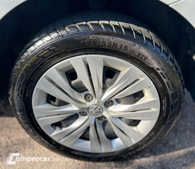 VOYAGE 1.0 12V MPI Totalflex City