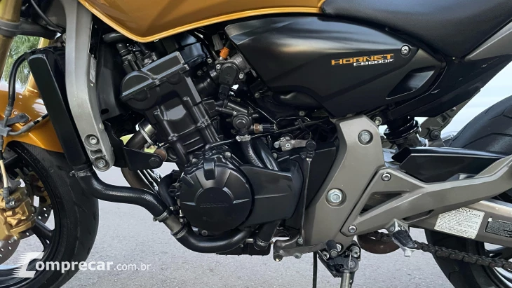 CB 600 HORNET