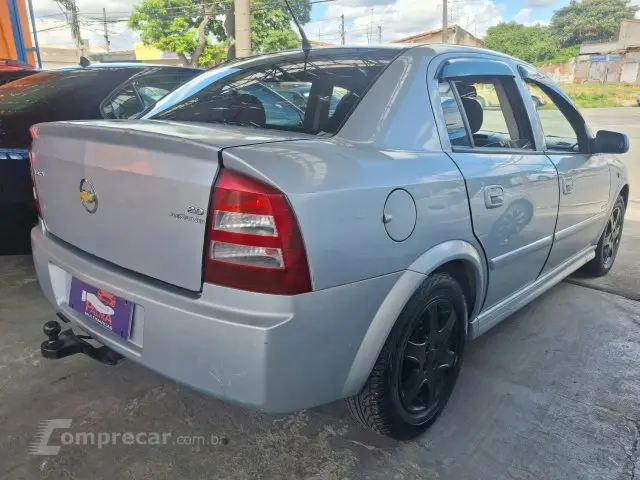 ASTRA SEDAN - 2.0 MPFI ADVANTAGE SEDAN 8V 4P MANUAL