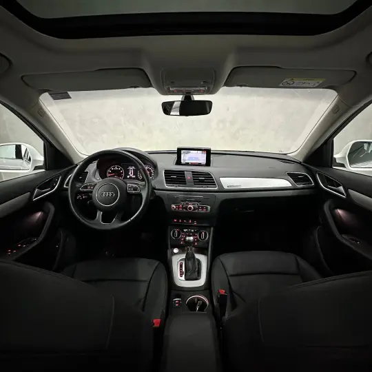 Q3 2.0 TFSI Quat. 211/220cv S-tronic 5p