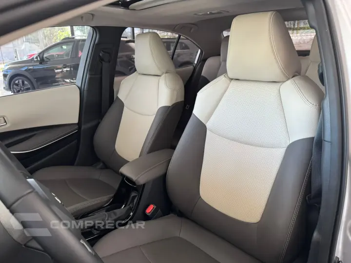 COROLLA 1.8 VVT-I Hybrid Altis Premium