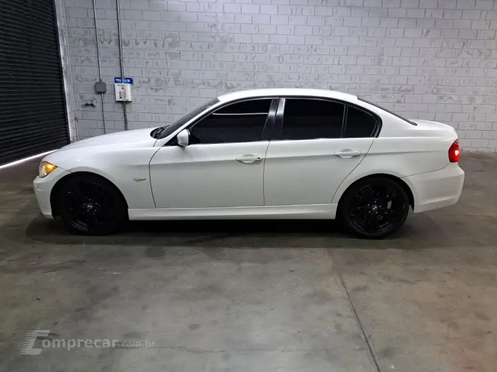 318I 2.0 Sedan 16V Gasolina 4P Automático