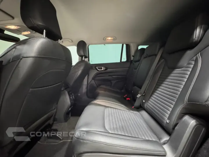 COMMANDER 1.3 T270 TURBO FLEX LONGITUDE AT6