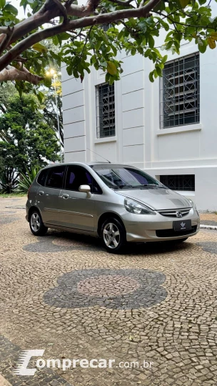 FIT 1.4 LX 16V
