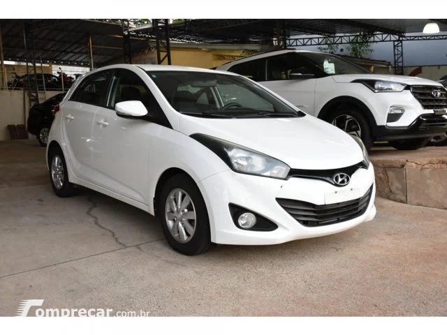 HB20 - 1.6 COMFORT PLUS 16V 4P MANUAL