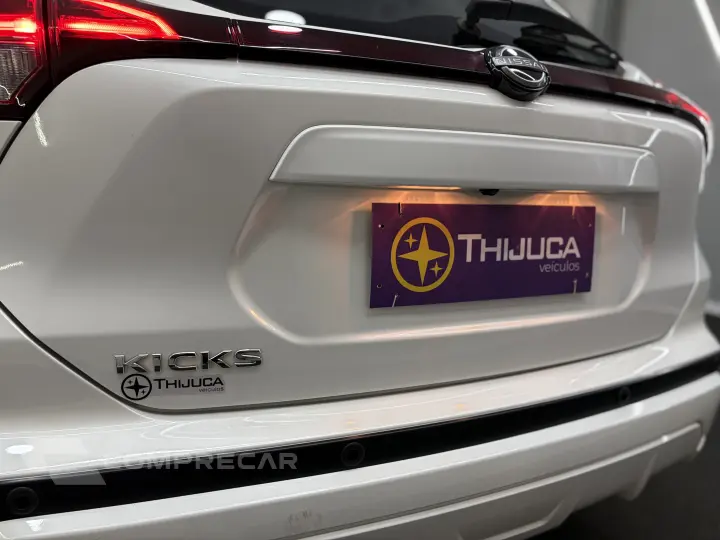 KICKS 1.0 Turbo Advance