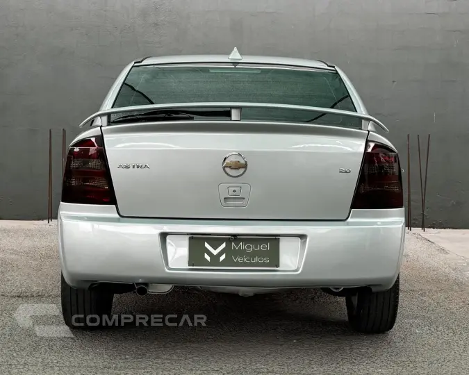 ASTRA 2.0 MPFI Advantage 8V