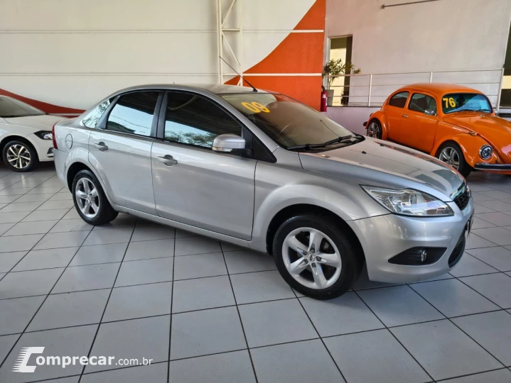Focus Sedan 2.0 16V 4P GLX AUTOMÁTICO