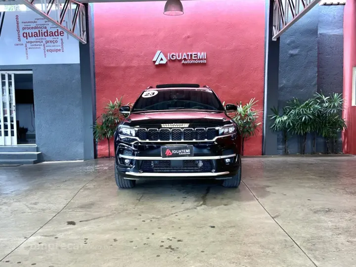 COMMANDER 1.3 T270 TURBO FLEX OVERLAND AT6