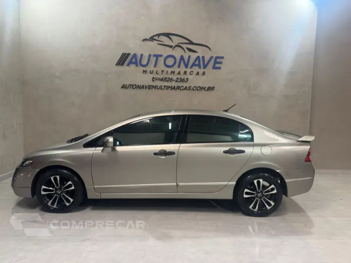 Civic 1.8 16V 4P FLEX LXS AUTOMÁTICO
