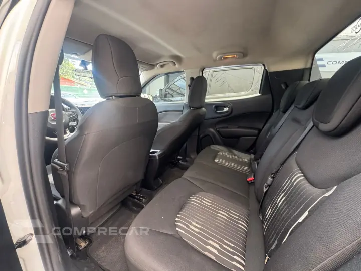 TORO 1.8 16V EVO Freedom AT6