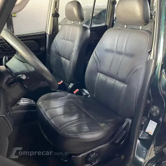 Pajero TR4 2.0 Flex 16V 4X2 Aut.