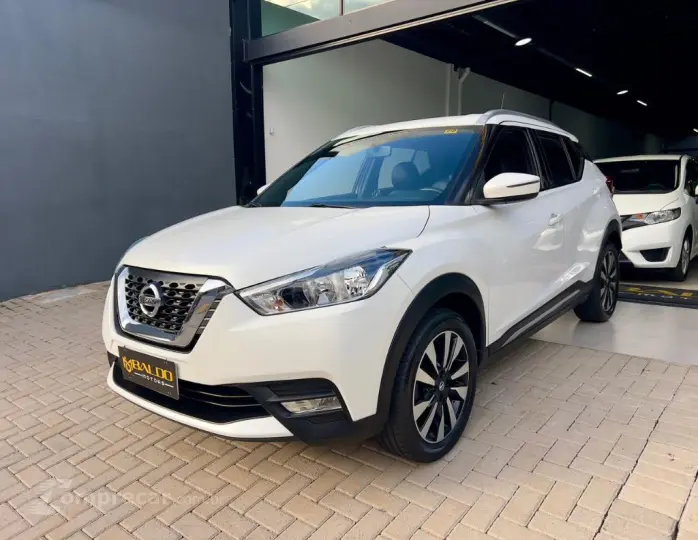 KICKS SV 1.6 16V FlexStar 5p Aut.