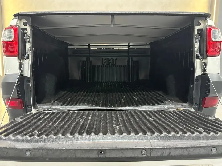 Strada Working HARD 1.4 Fire Flex 8V CS