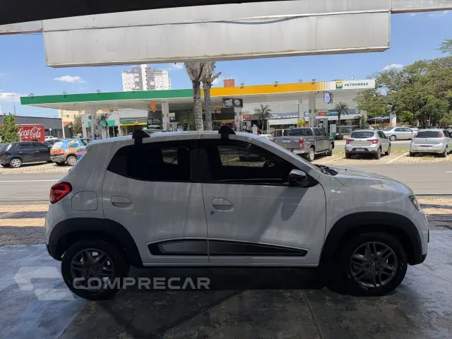 KWID - 1.0 12V SCE INTENSE MANUAL