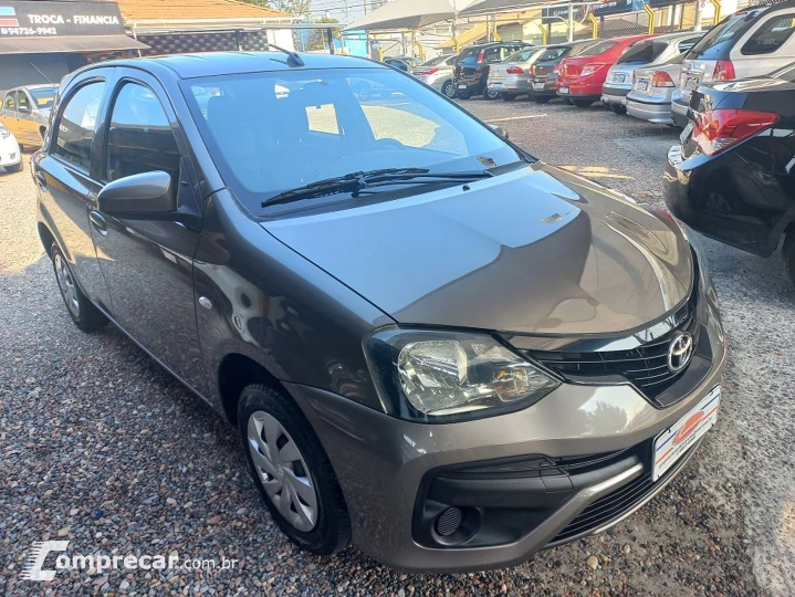 Etios 1.3 X 16V Flex 4P Automático
