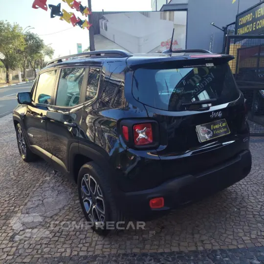 Renegade Longitude 1.8 4x2 Flex 16V Aut.