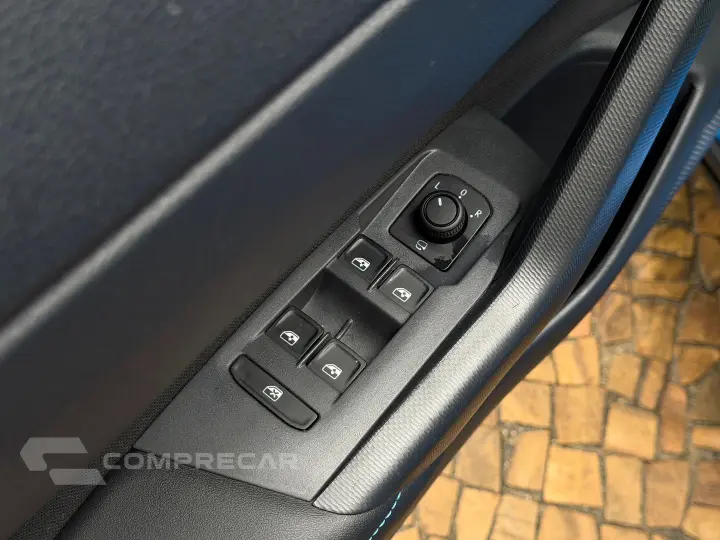 Nivus 1.0 200 Tsi Total Flex Highline Automático