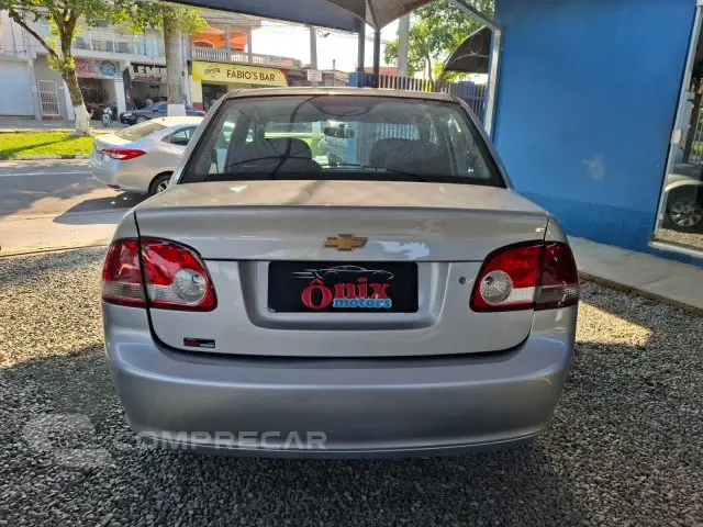 CLASSIC - 1.0 MPFI LS 8V 4P MANUAL