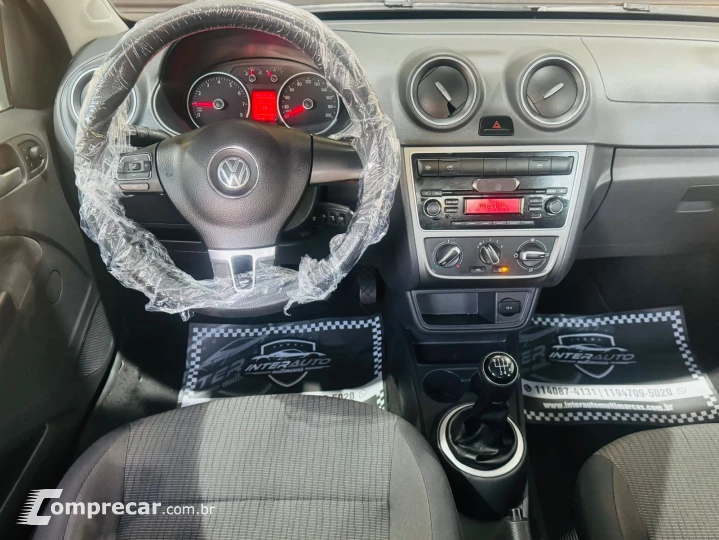 VOYAGE 1.0 12V MPI Totalflex