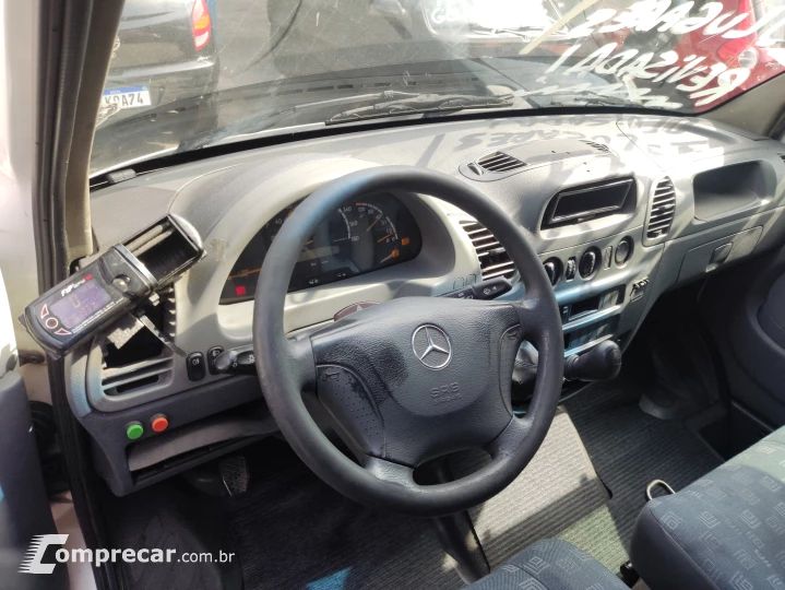 SPRINTER 2.2 311 CDI Furgão Street 7.5 16V Bi-turbo