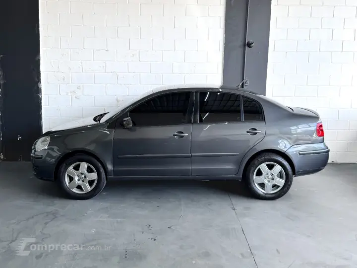 Polo Sedan 1.6 Mi Total Flex 8V 4p