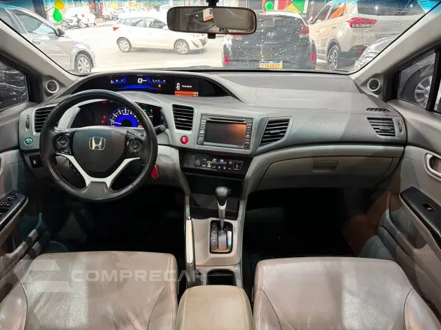CIVIC - 1.8 EXS 16V 4P AUTOMÁTICO